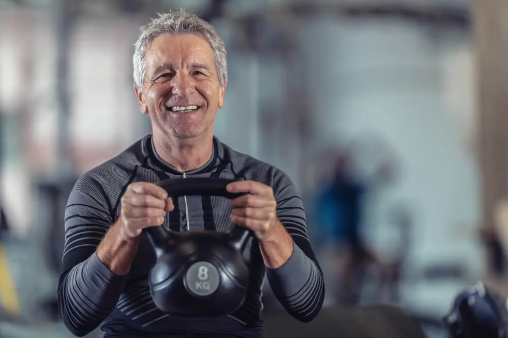 Entrenamiento de fuerza: el camino hacia una vida más saludable, activa y autónoma